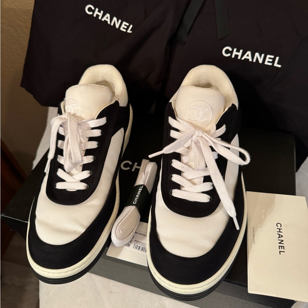 CHANEL Black and White Low-Top Sneakers